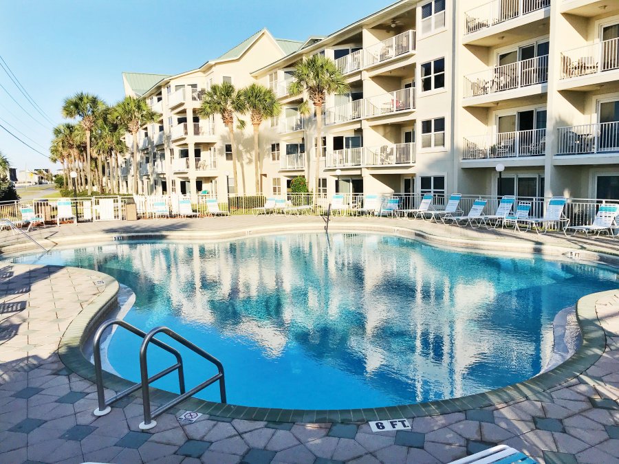 Pool in front of the complex and only a few steps away from the beach!